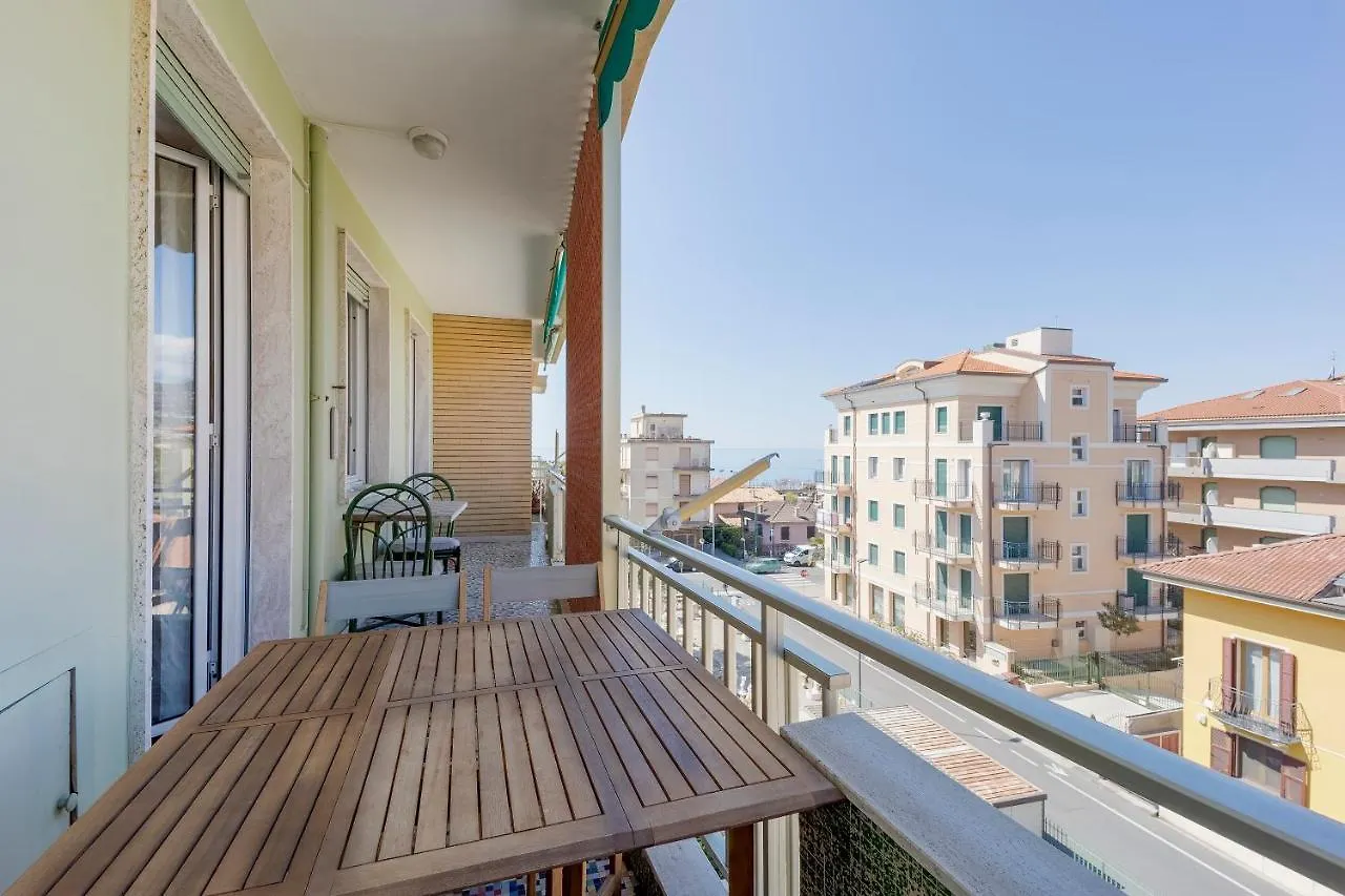 Victoria Apartment Bordighera Italien